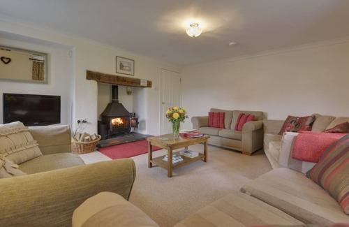 Holsworthy Cottage | YELLOWLAND FARM, family friendly, with pool in Holsworthy