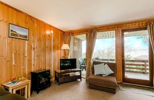 Minehead House | Yew Tree Lodge