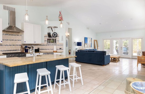Rum Point Villa | Yippee Kai Eh! @ Rum Point - A Villa with Heated Pool & Dock