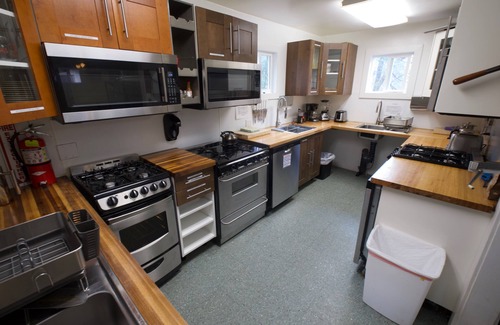 Midpines Resort | Yosemite Bug Rustic Mountain Resort