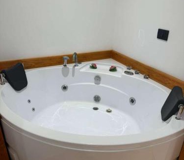 Shkoder Hotel | You & Me Suite