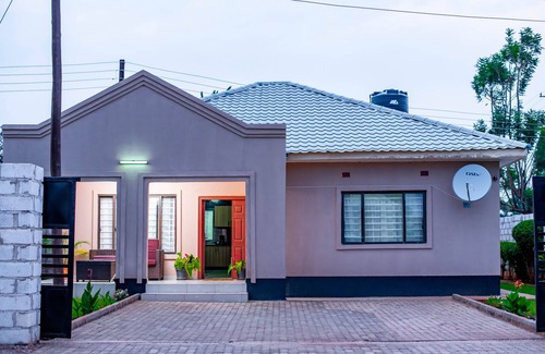 Cathedral Hill House | Your Home Away from Home