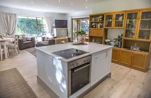 Greater Johannesburg Metropolitan Area Cottage | Your Home from Home