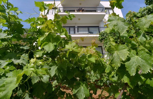 Karaburun Apartment | Your home on vacation.