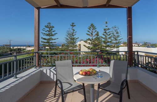 Gouves Apartment | Your Memories Hotel
