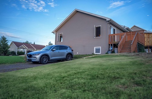 Moncton House | Your modern home in the best location in Moncton!