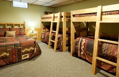 Cotton House | Your own private 50 acre Wilderness Retreat on Golden Pond! Free night!