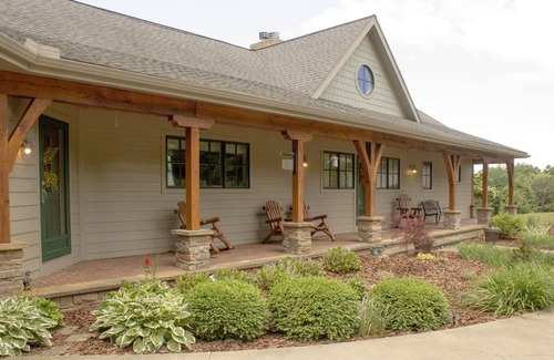 Blissfield House | Your Premier Holmes County Getaway!