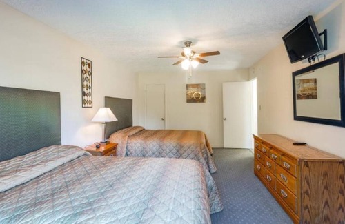 Gautier House | Your Ultimate Vacation Destination With Outdoor Pool, Tennis Court and Much More