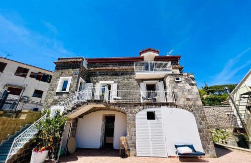 Sant'Agata sui Due Golfi House | YourHome - Relais Loggia Li Galli