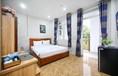 Tan Binh Hotel | Yoyo Airport Saigon Hotel