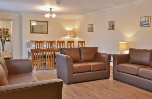 Burry Port House | Ysgubor Wen