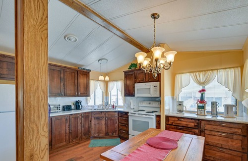 Yuma House | Yuma Vacation Rental w/Resort Pool & Hot Tub!