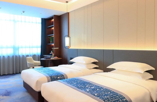 Jinzhong Hotel | YUN-RAY PHOENIX HOTEL