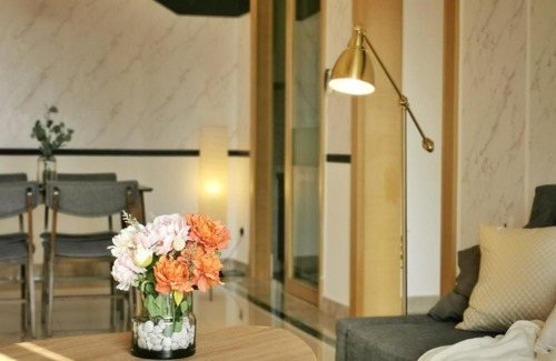 Central District Apartment | Yussy Staycation Modern x Sky at R&F princess cove