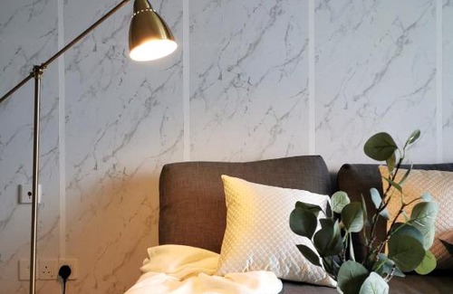 Central District Apartment | Yussy Staycation Modern x Sky at R&F princess cove