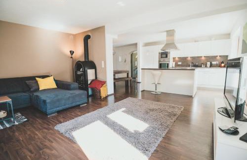 Hoarberg Apartment | Zack's Mountain Top