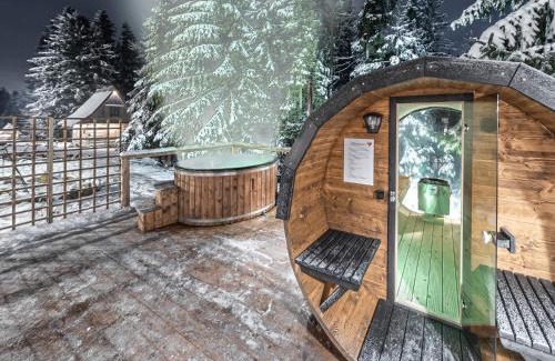 Czarny Dunajec Ski Chalet | Zagroda Krowiarki Chochołów