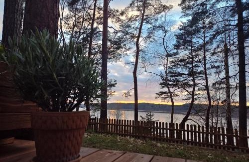 gmina Karsin House | Zakątek Wdzydze -domek nr 7 w pierwszej linii od jeziora