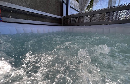 Baie-Mahault House | Zapat Lodge