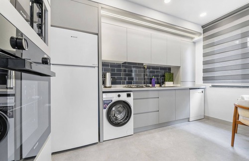 Konyaalti Apartment | Zeluxe Suite Hotel