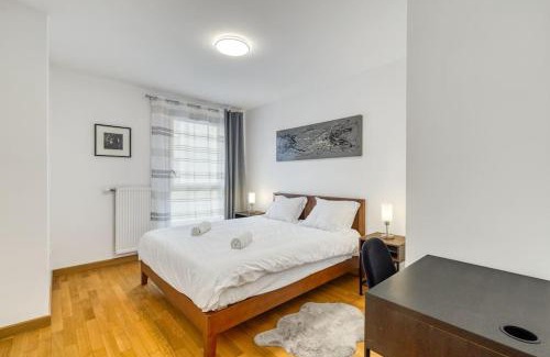 Annemasse Apartment | ZenBNB/Stella/Proche Gare/Garage/Wifi/