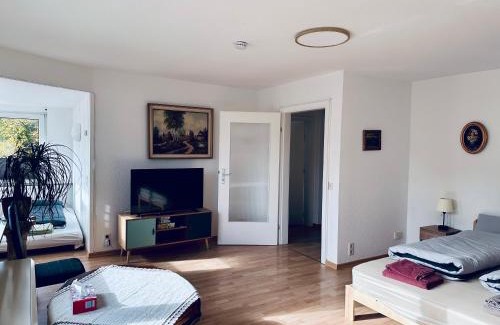 Friedrichsdorf Apartment | Zentrale Ferienwohnung in Friedrichsdorf für 1-7 Personen
