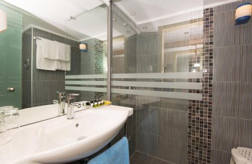 Markopoulo Mesogaias Hotel | Zeus Dolce by Wyndham Athens