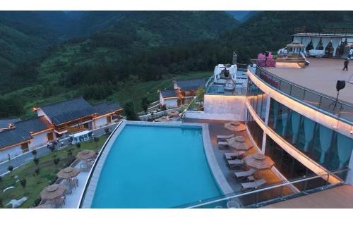 Zhangjiajie Hotel | Zhangjiajie Valley Secret Resort