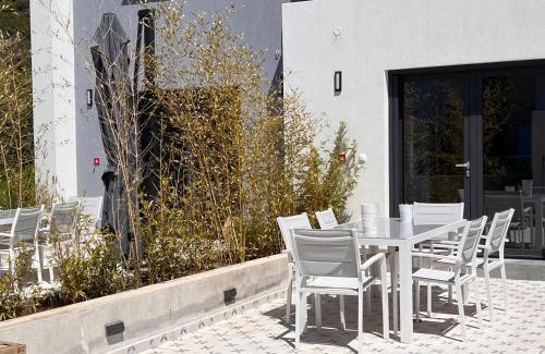 Toroni Villa | Zoha Villas