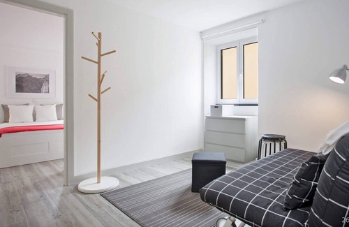 Old Town Apartment | Zona Velha II by An Island Apart
