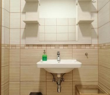 Inner City Budapest Apartment | Zoom-Budapest Apartments