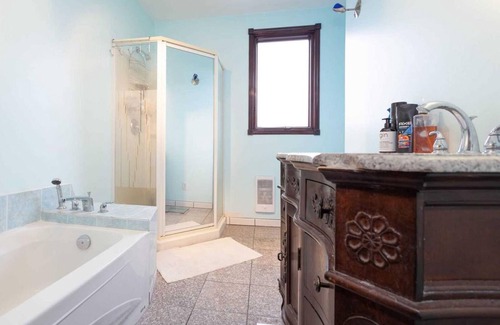 Winona Bed & Breakfast | ZoomInn Restaurant Bed & Breakfast
