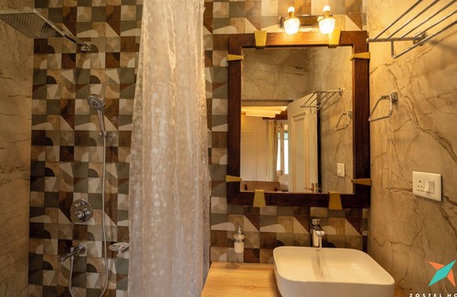 Gunehr Hotel | Zostel Homes Rajgundha