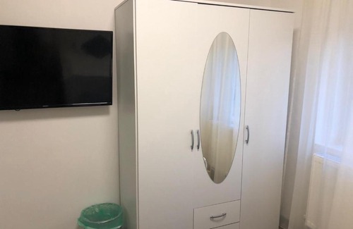 Komarom Apartment | Zrínyi Apartmanház