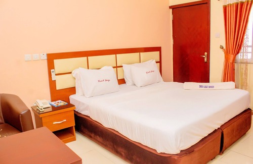 Oshodi-Isolo Hotel | Zurich Lodge