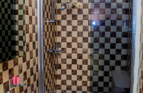 Oshodi-Isolo Hotel | Zurich Lodge