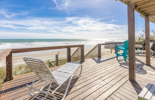 Surf City House | Zzzz's By The Seas - Oceanfront 3 BR cottage in Surf City! Dog Friendly!