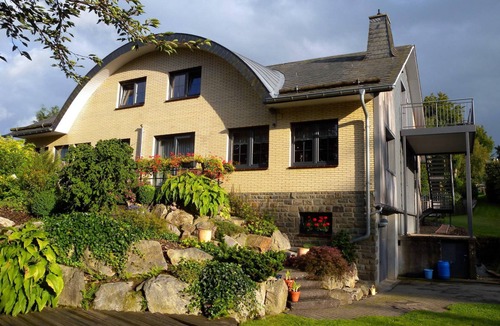 Weywertz Apartment | Apartment in Weywertz Near Ski Slopes