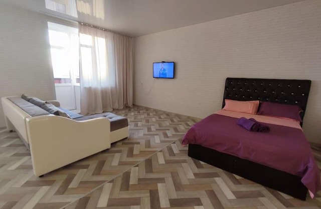 Апартаменты в новостройке по Байзакова 131/1