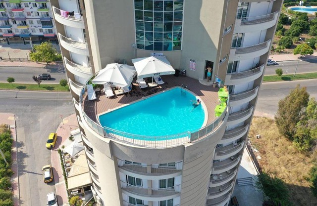 . Апартаменты