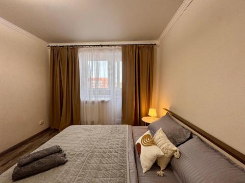 Круглосуточное самостоятельное заселение рядом с домом Шахмат