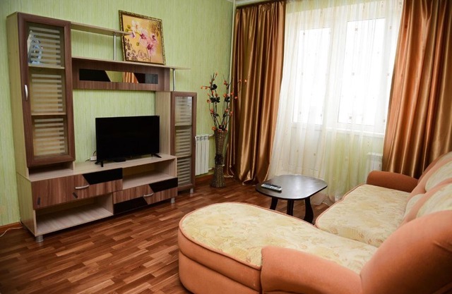 проспект Клыкова 56 17 этаж