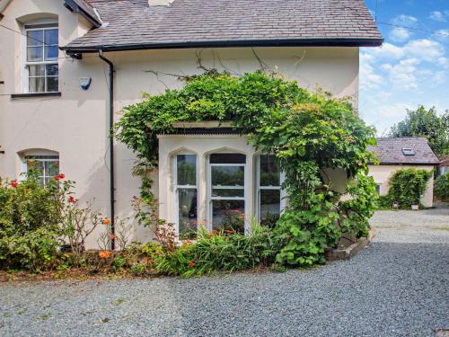 1 Bed in PENMAENMAWR 95495