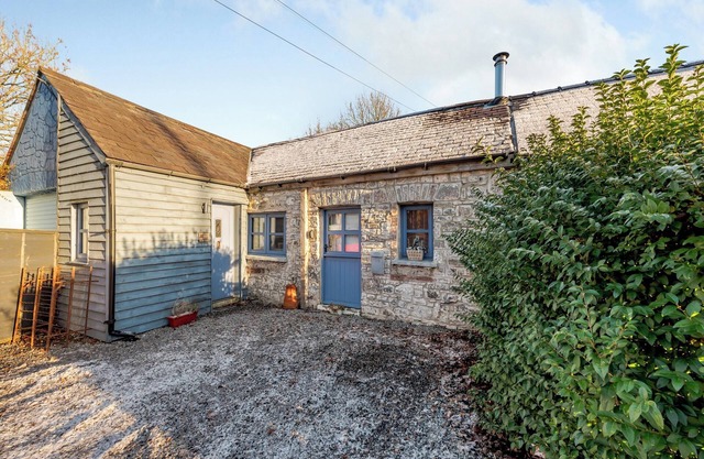 1 bedroom accommodation in Ffos-y-ffin, near Aberaeron