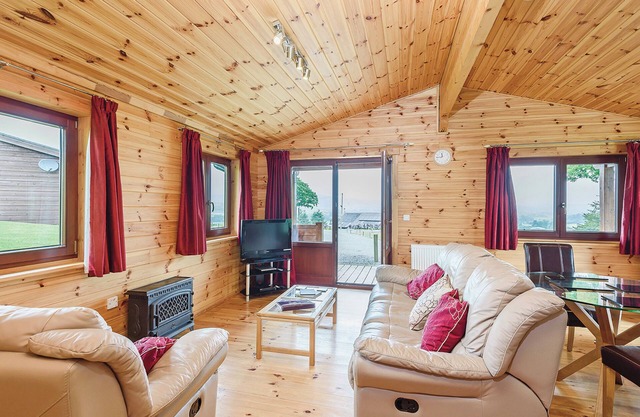 1 bedroom accommodation in Llandinam, Powys