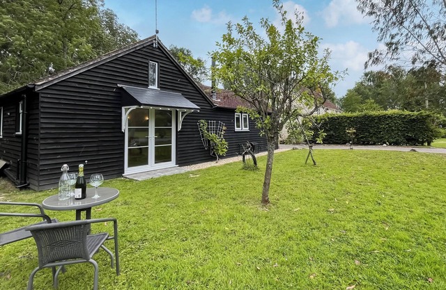 1 bedroom accommodation in Silton, Near Gillingham