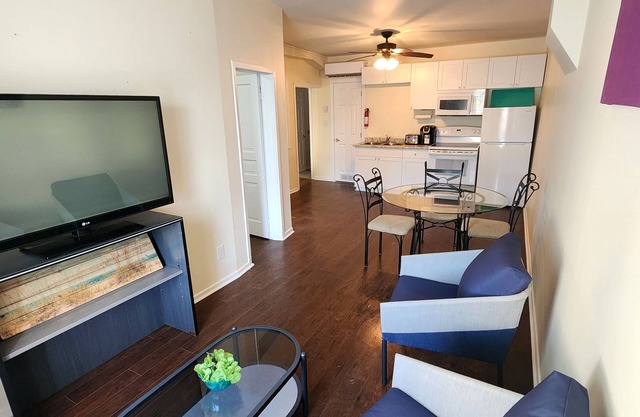 1 Bedroom Apartment In Downtown Shelburne