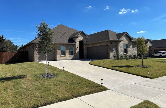 1 level New home available!