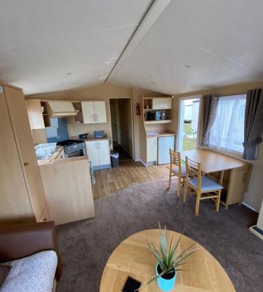 1 Martello Beach 8 berth holiday home with pools